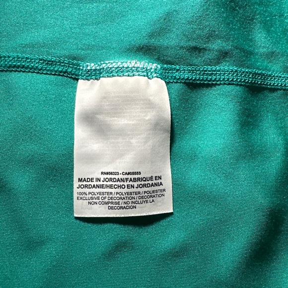 Nike Dry Fit T-Shirt Women Green Medium Short Sleeve Used Reflective Logo - Picture 9 of 10